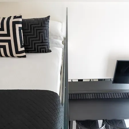 Apartmanhotel Kb48 Unique *